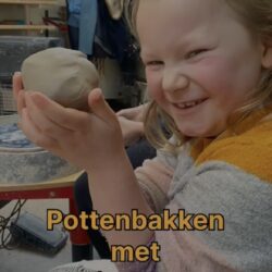 Zaterdag 22 november: Workshop Pottenbakken met je kind of kleinkind 10:00-12:30 uur
