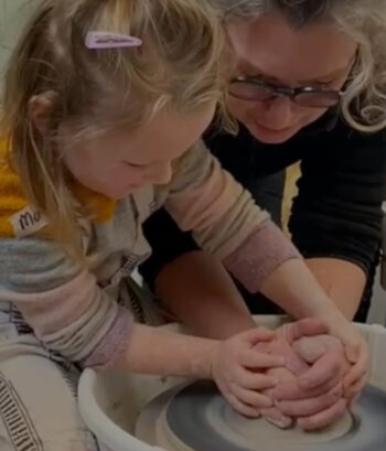 Zaterdag 22 november: Workshop Pottenbakken met je kind of kleinkind 10:00-12:30 uur - Image 2