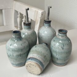 Olie en azijnflesjes