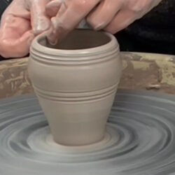 Kennismaken met Pottenbakken - Workshop draaien: Zaterdag 24 januari 2025  9:30-12:30